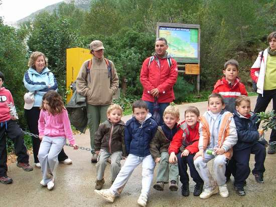  ´´Excursions en família´´ visita la Cova del Gamell 