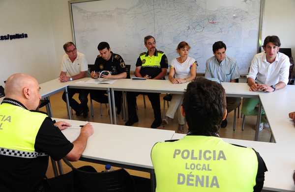  LAS CONCEJALÍAS DE MEDIO AMBIENTE Y SEGURIDAD CUIDADANA INTENSIFICARÁ LA INSPECCIÓN DE VERTIDOS INCONTROLADOS Y LA LIMPIEZA DE SOLARES 