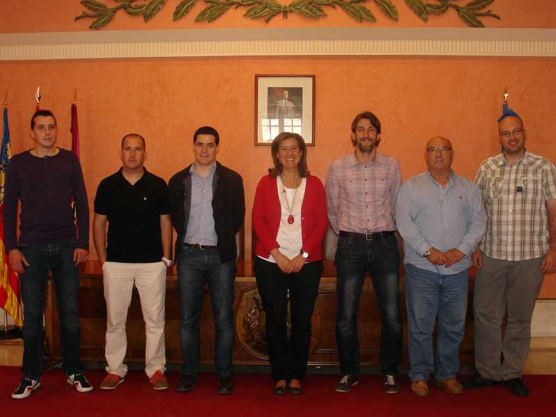 L'AJUNTAMENT FIRMA EL CONVENI ANUAL AMB VAL I NET PER A LA REALITZACIÓ DE PARTIDES PROFESSIONALS EN EL TRINQUET EL ROVELLET