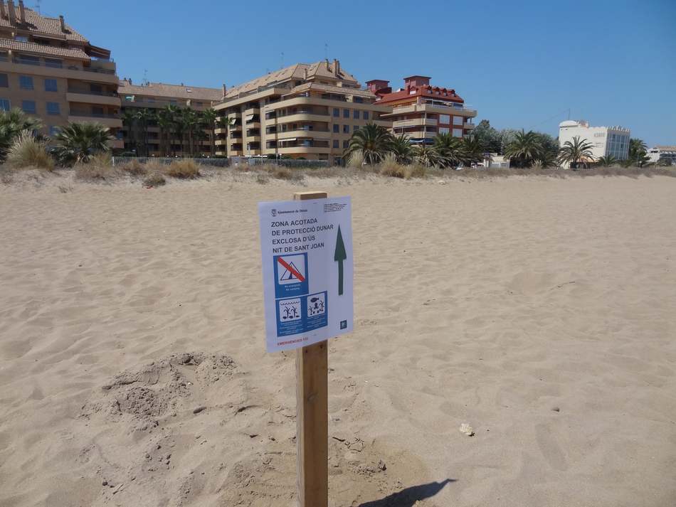L’Ajuntament de Dénia estableix mesures especials d'ús i neteja a les platges naturals p...