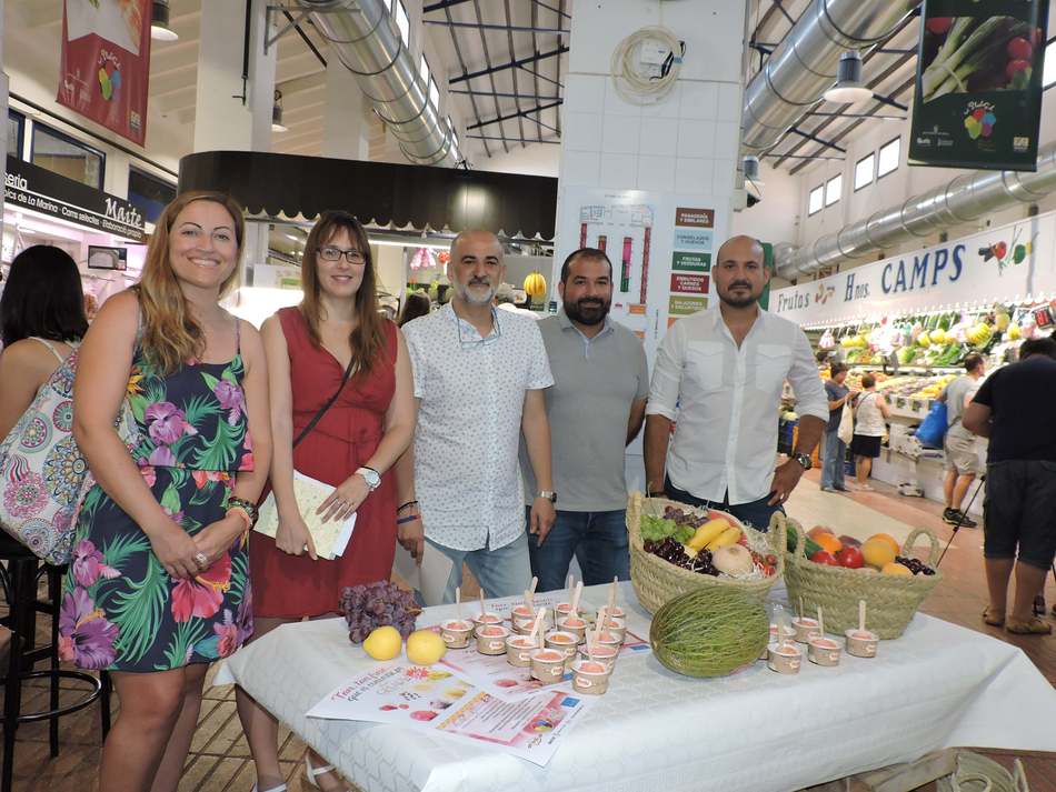 La campaña estival del Mercat Municipal cuenta con la creatividad de Postres Gelart para pro...