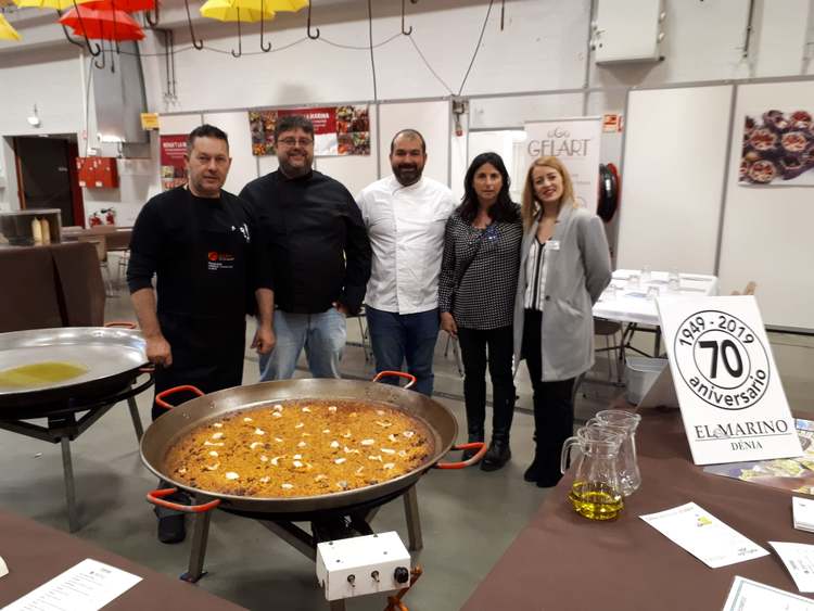 Un grupo de chefs muestra la cocina tradicional e innovadora de la Marina Alta en  Bourg en ...