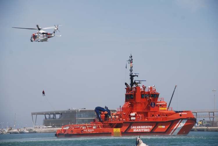  El Ajuntament de Dénia solicita a los responsables de Salvamento Marítimo que no trasladan a Mallorca la base del helicóptero de emergencias 