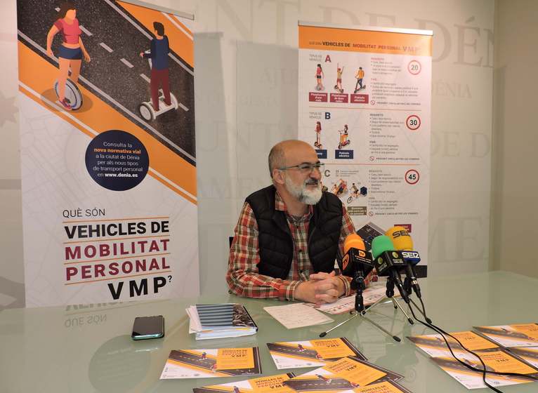 El Ajuntament de Dénia lanza una campaña informativa sobre los vehículos de movilidad person...