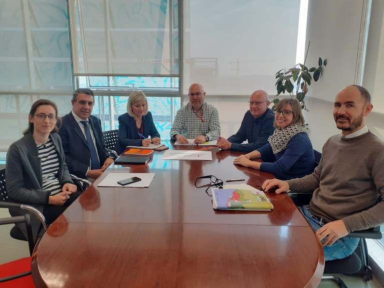  
 
Reunió amb els directors generals de Ports, Transport i Urbanisme