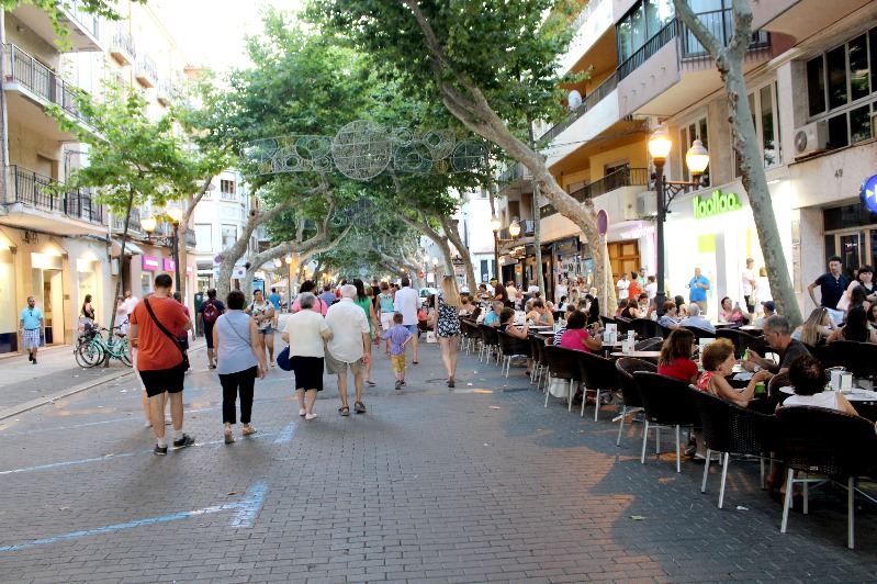 El Ajuntament de Dénia establece medidas de reordenación del espacio público para adaptarlo ...