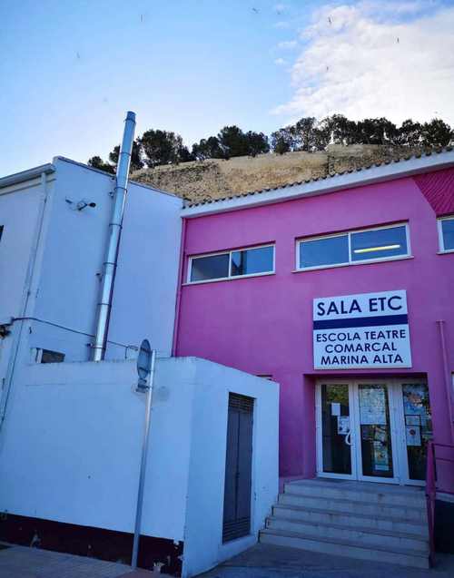 El ayuntamiento adjudica los trabajos de instalación de un ascensor que dote de accesibilida...