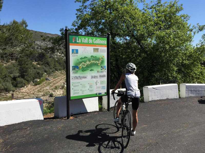 
Dénia se posiciona como destino de experiencias saludables ofreciendo nuevas rutas de marc...