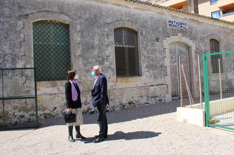 Dénia projecta crear un espai relacionat amb la memòria històrica en l'antic escorxador ...