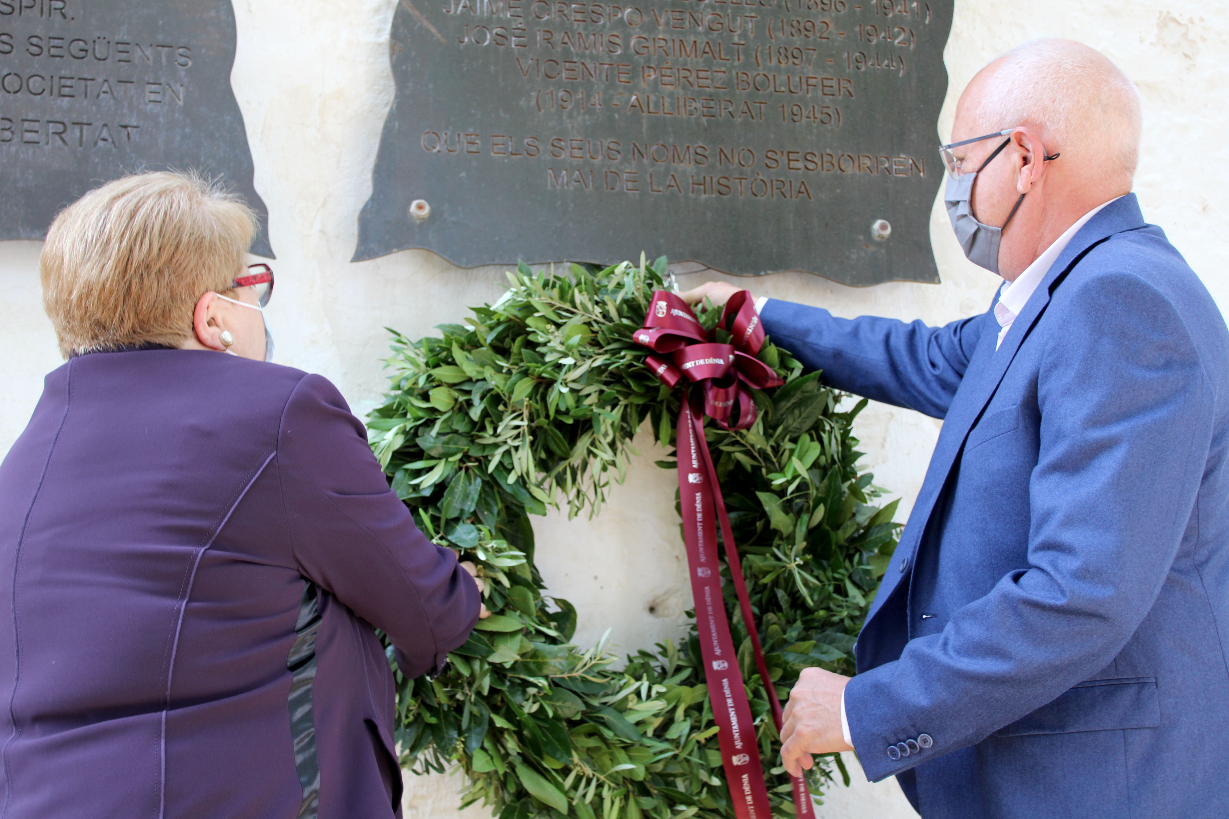  Dénia homenajea a los españoles deportados y muertos en los campos de concentración del nazismo 