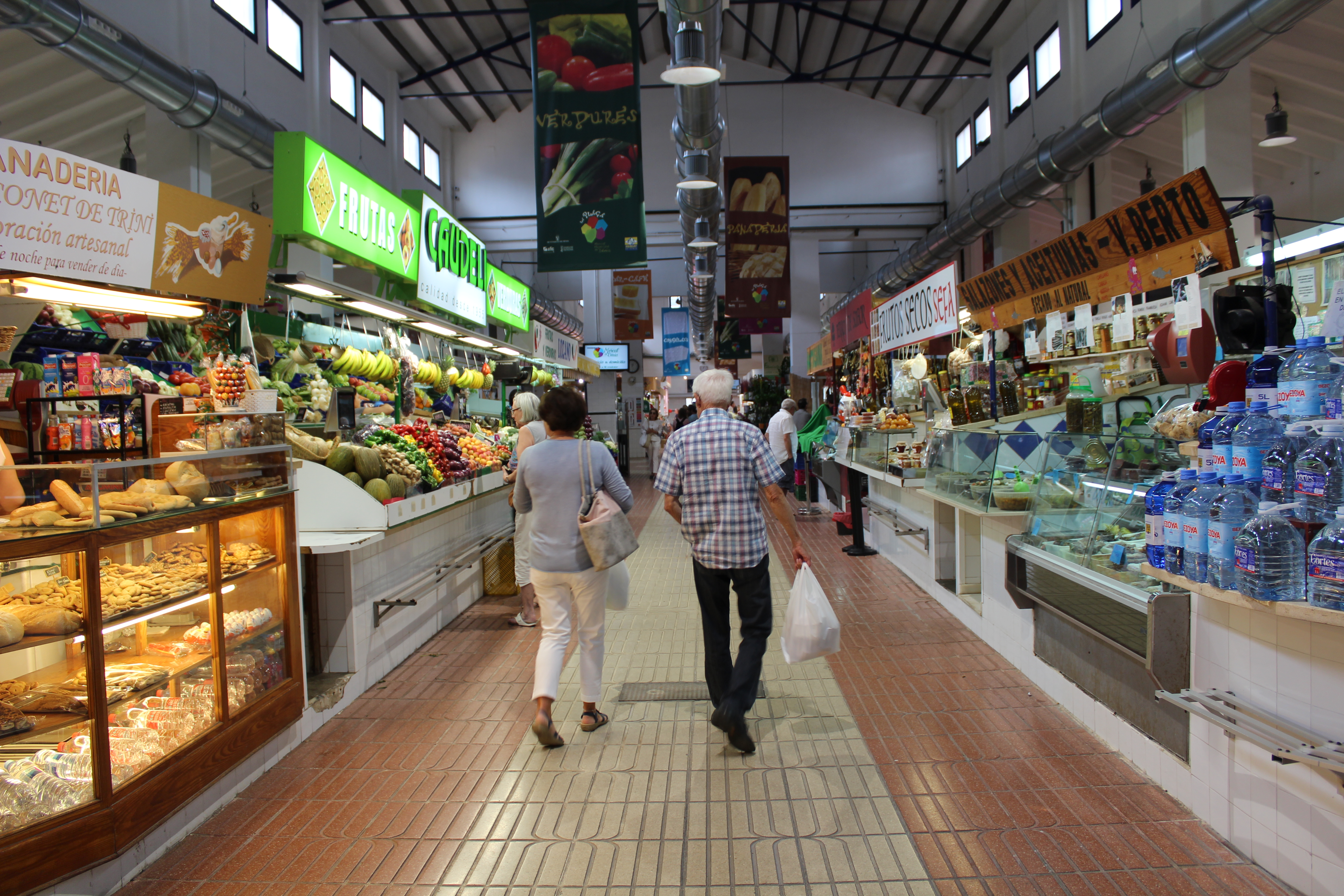 Las obras de renovación del pavimento del Mercat de Dénia se iniciarán el 18 de octubre