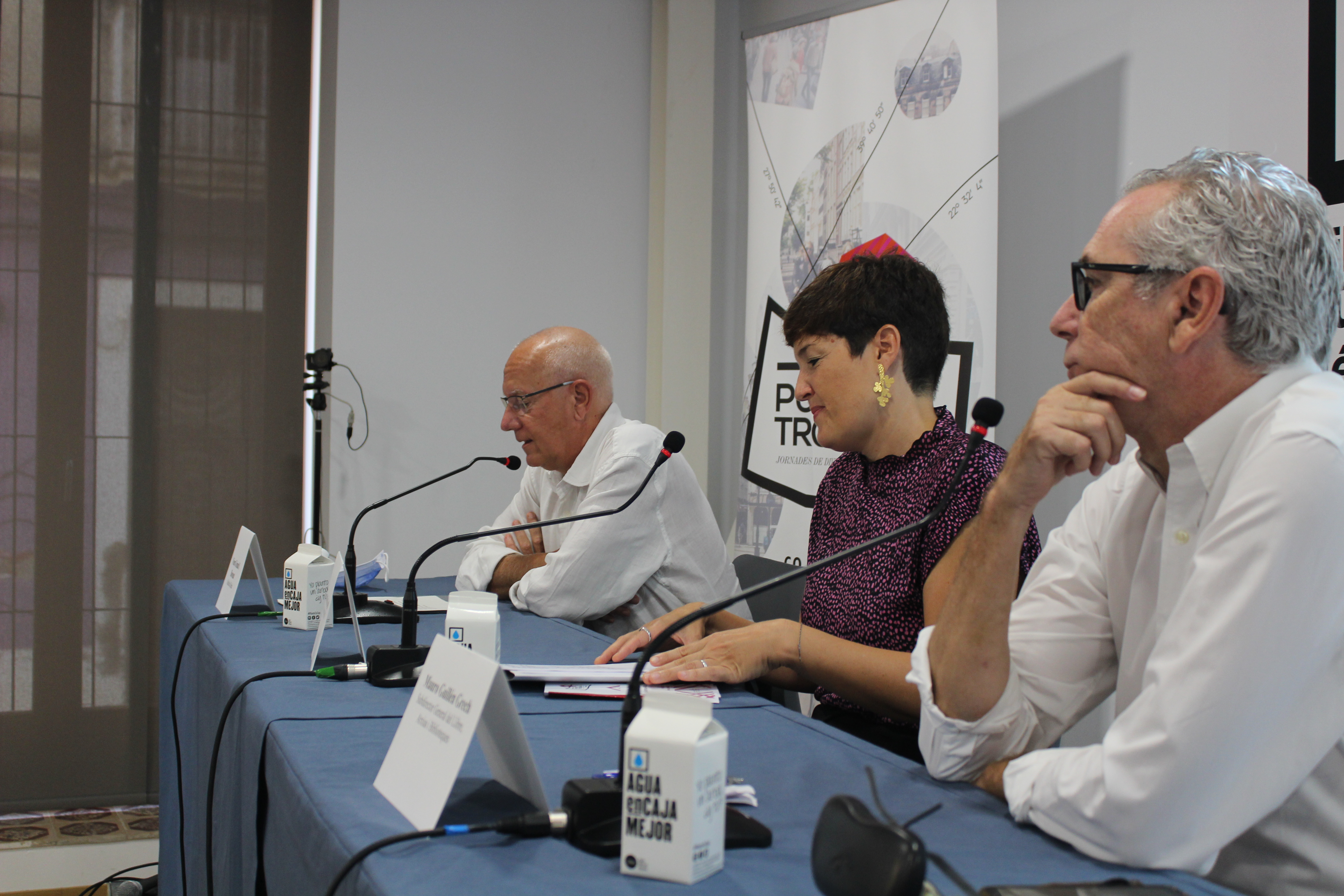 La Biblioteca de Dénia, sede del primer encuentro presencial post pandemia del Colegio de Bi...