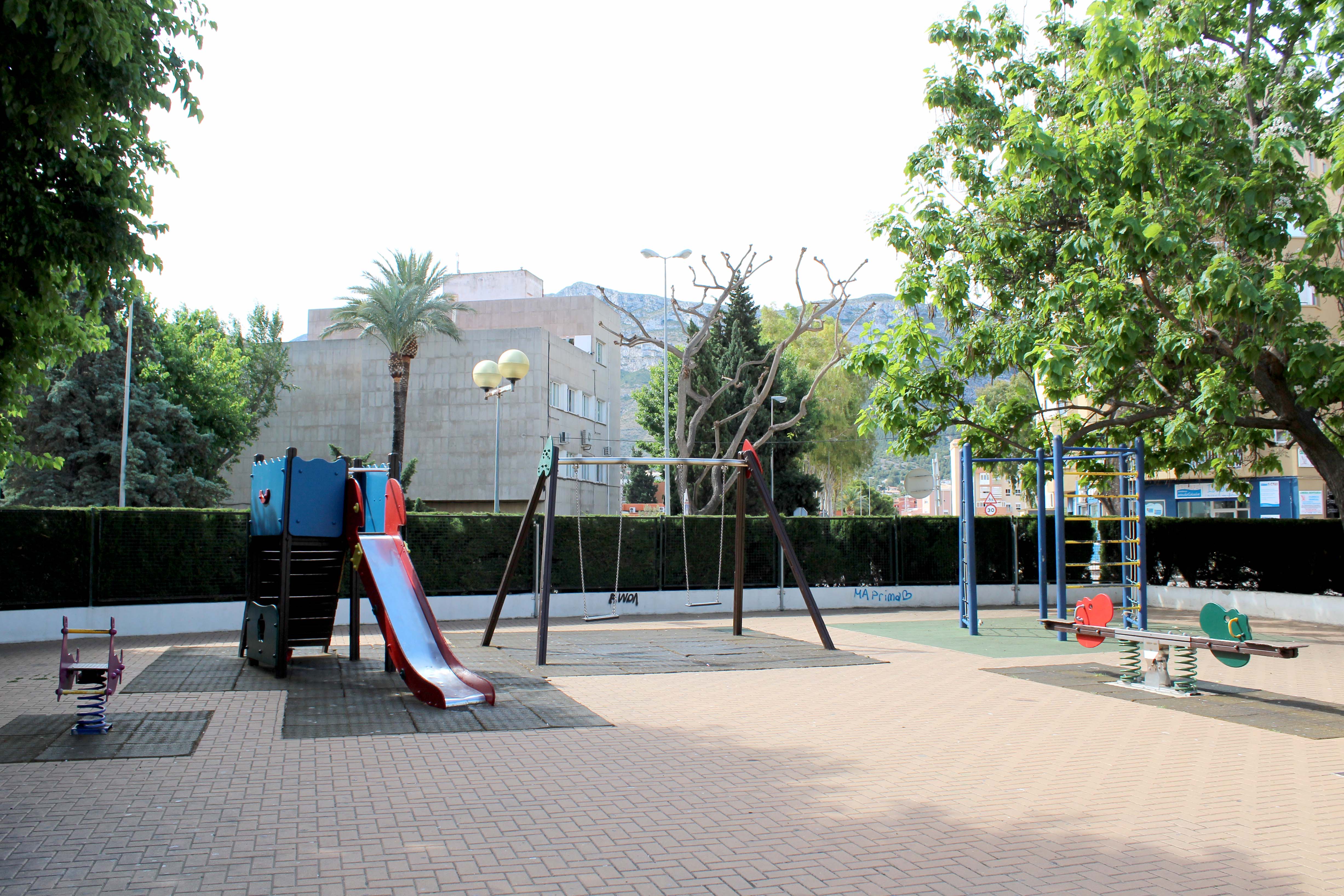 Renovació del parc infantil de Jaume I