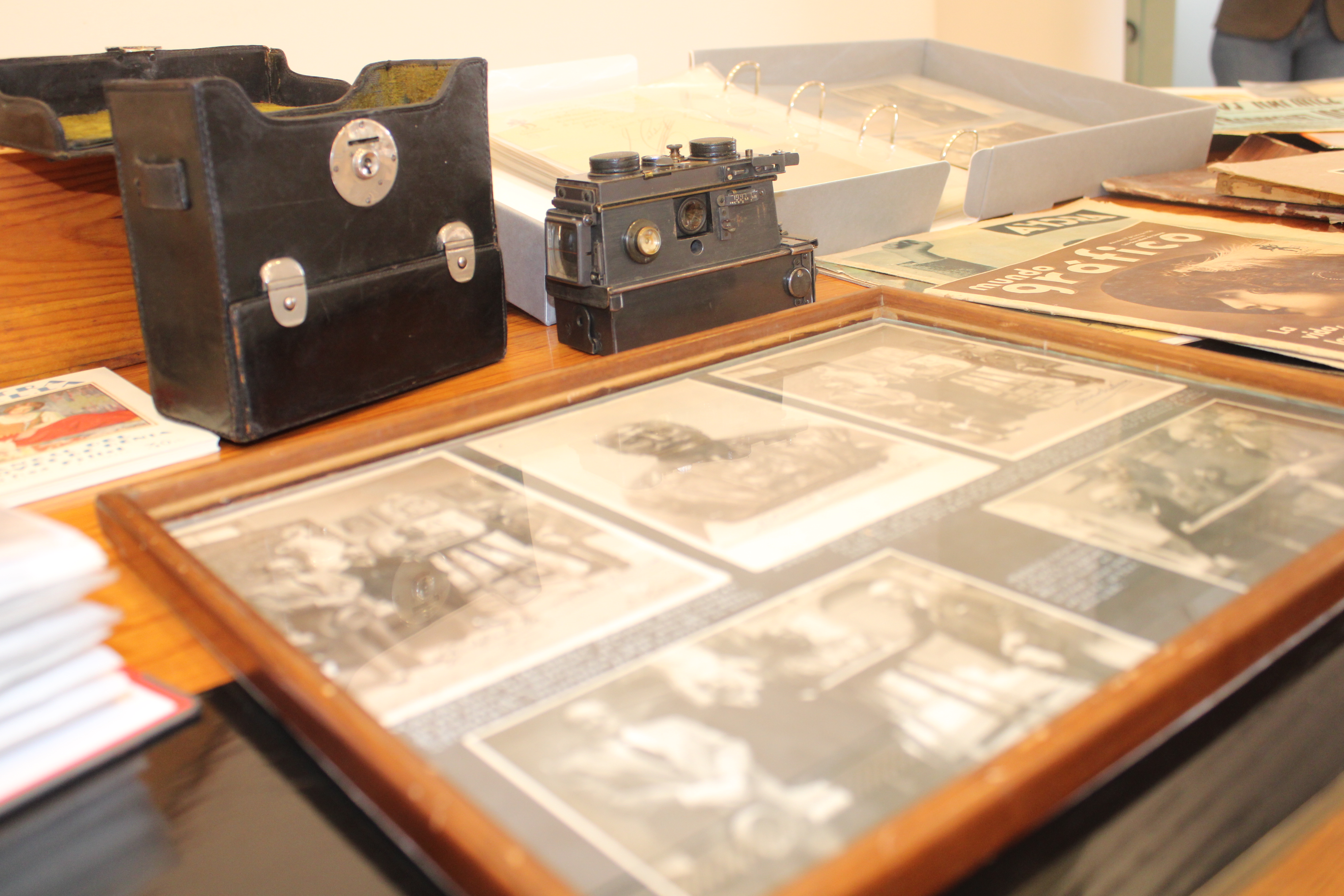 La colección Cardona-Far se incorpora a los fondos del Archivo de Dénia con más de 2.000 fot...