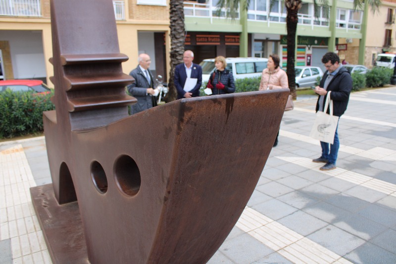 Escultures monumentals de Juan Méjica a l’esplanada de Cervantes