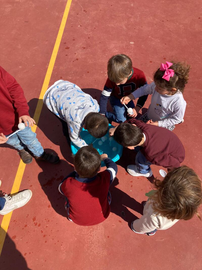 L’Ajuntament de Dénia llança una enquesta per conéixer les necessitats de les famílies amb m...