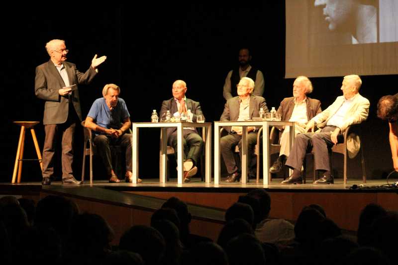 Dénia plasma la seua “història d'amor” amb l'actor Álvaro de Luna en un homenatge am...