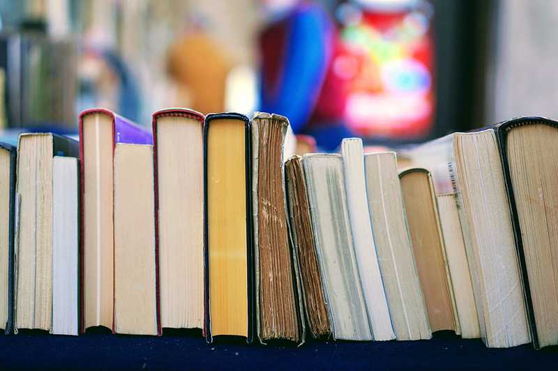El Ayuntamiento de Dénia abre el plazo de solicitud de las ayudas para la compra de libros d...