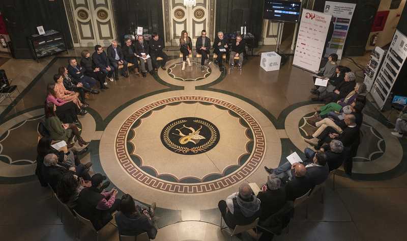 Encuentro de participantes de la edición 2023 en València