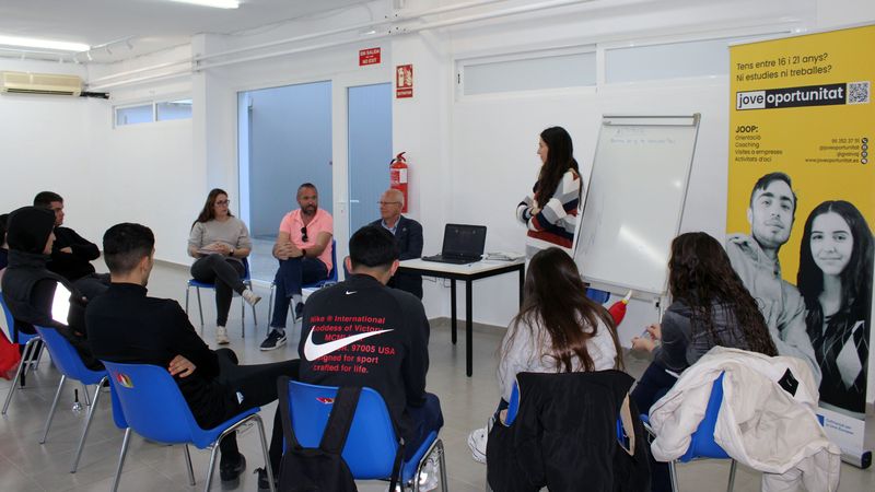 Els joves de Dénia poden assistir de forma gratuïta al curs d’orientació i motivació laboral...
