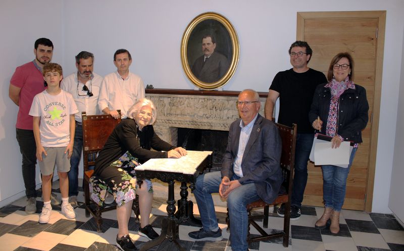 El Museo Etnológico de Dénia contará con un retrato más del pintor Llorens gracias a una ces...