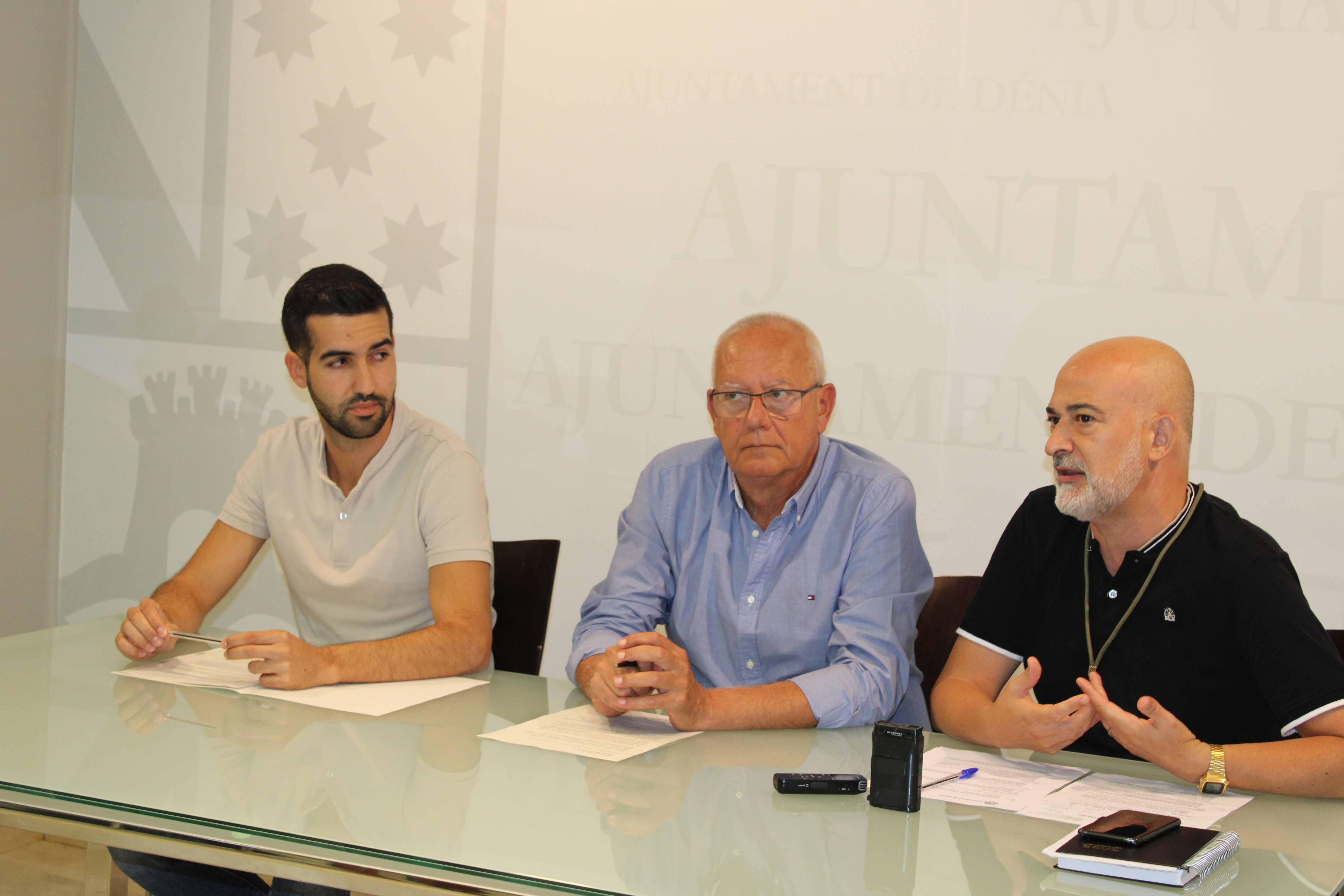 L’Ajuntament de Dénia explica l'inici de la huitena etapa de la Volta Ciclista a Espanya...
