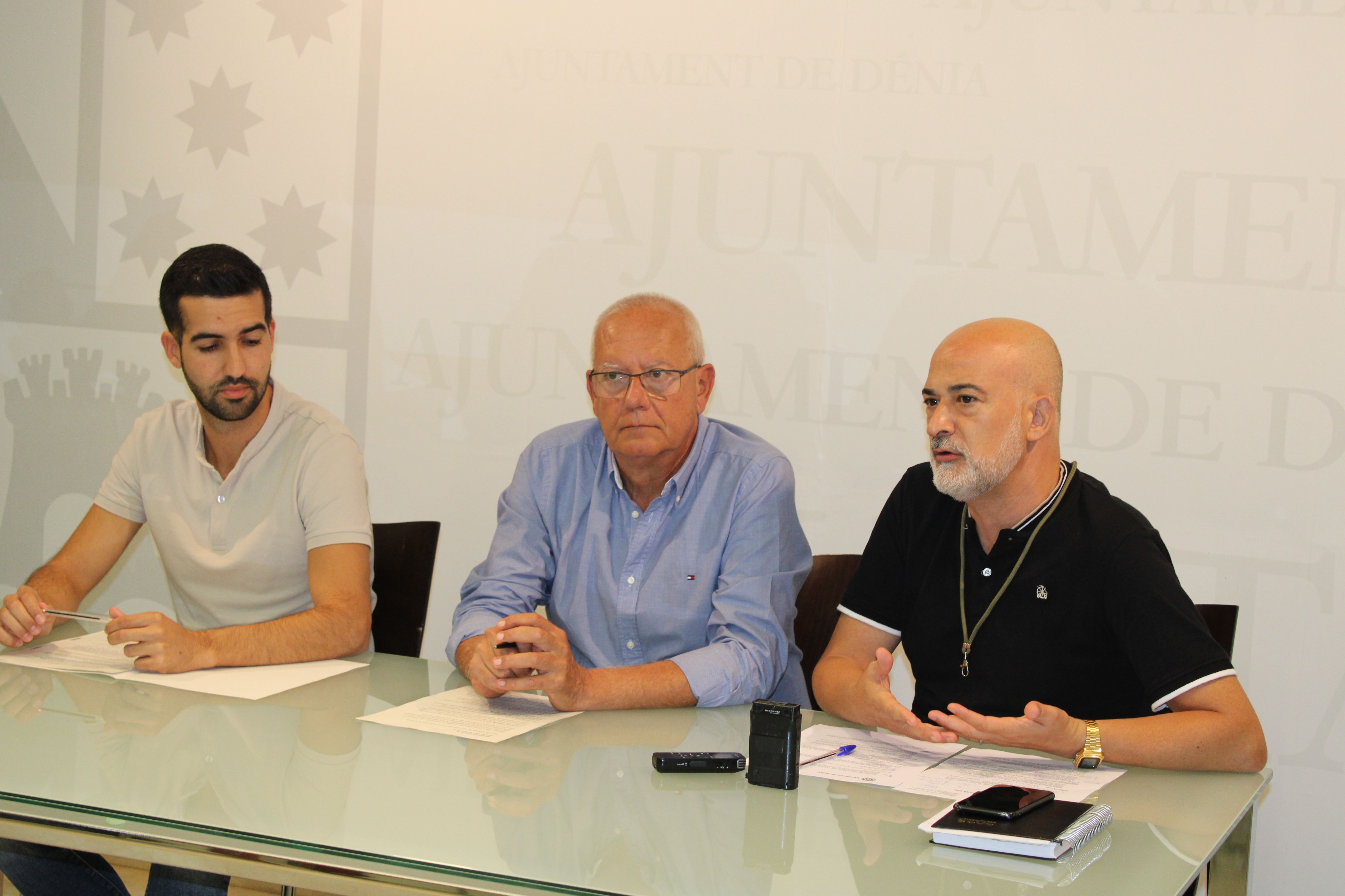 L’Ajuntament de Dénia explica l'inici de la huitena etapa de la Volta Ciclista a Espanya...