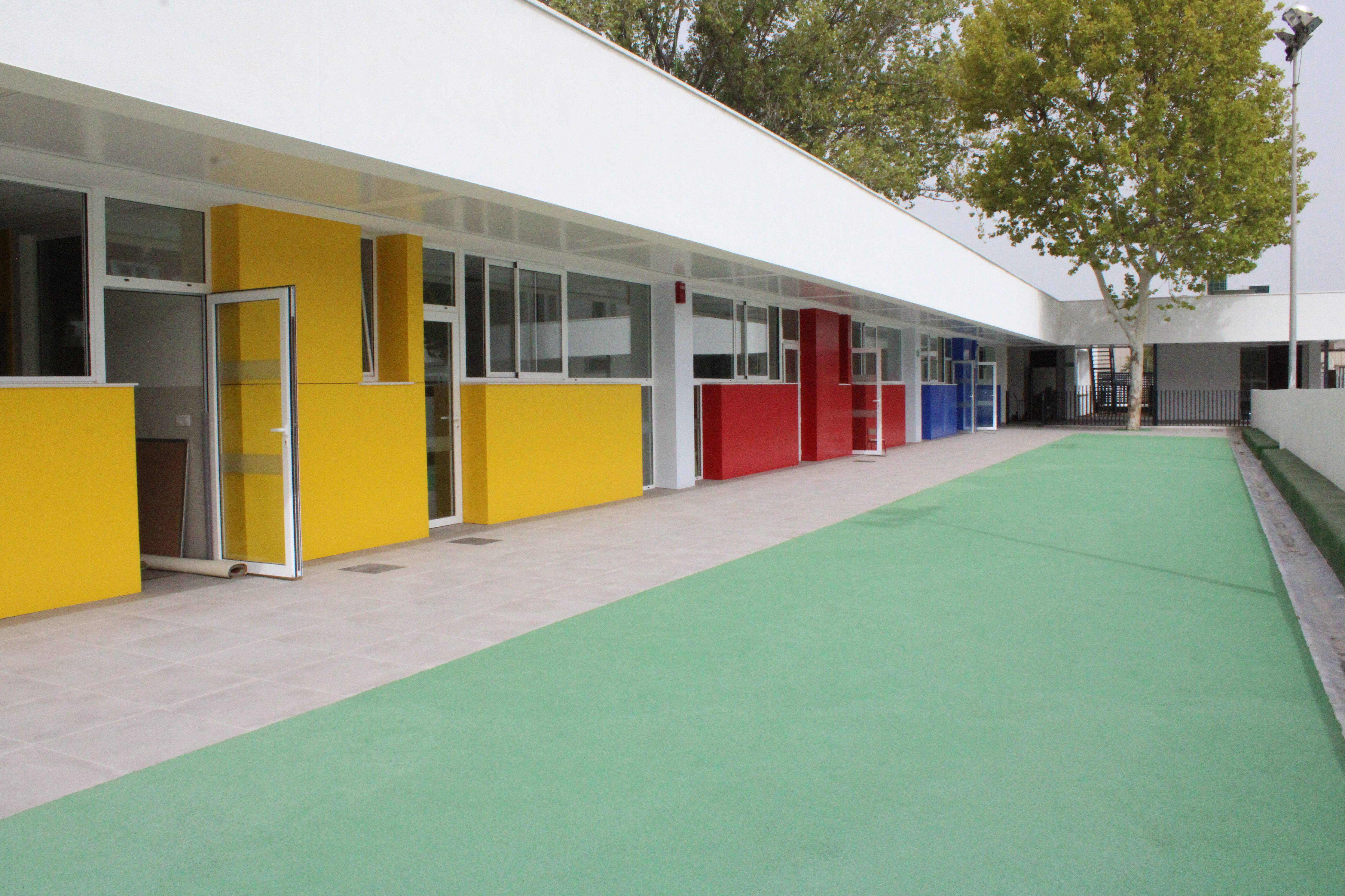 
El col·legi públic Pou de la Muntanya enceta el curs amb l’estrena del nou aulari d’infant...