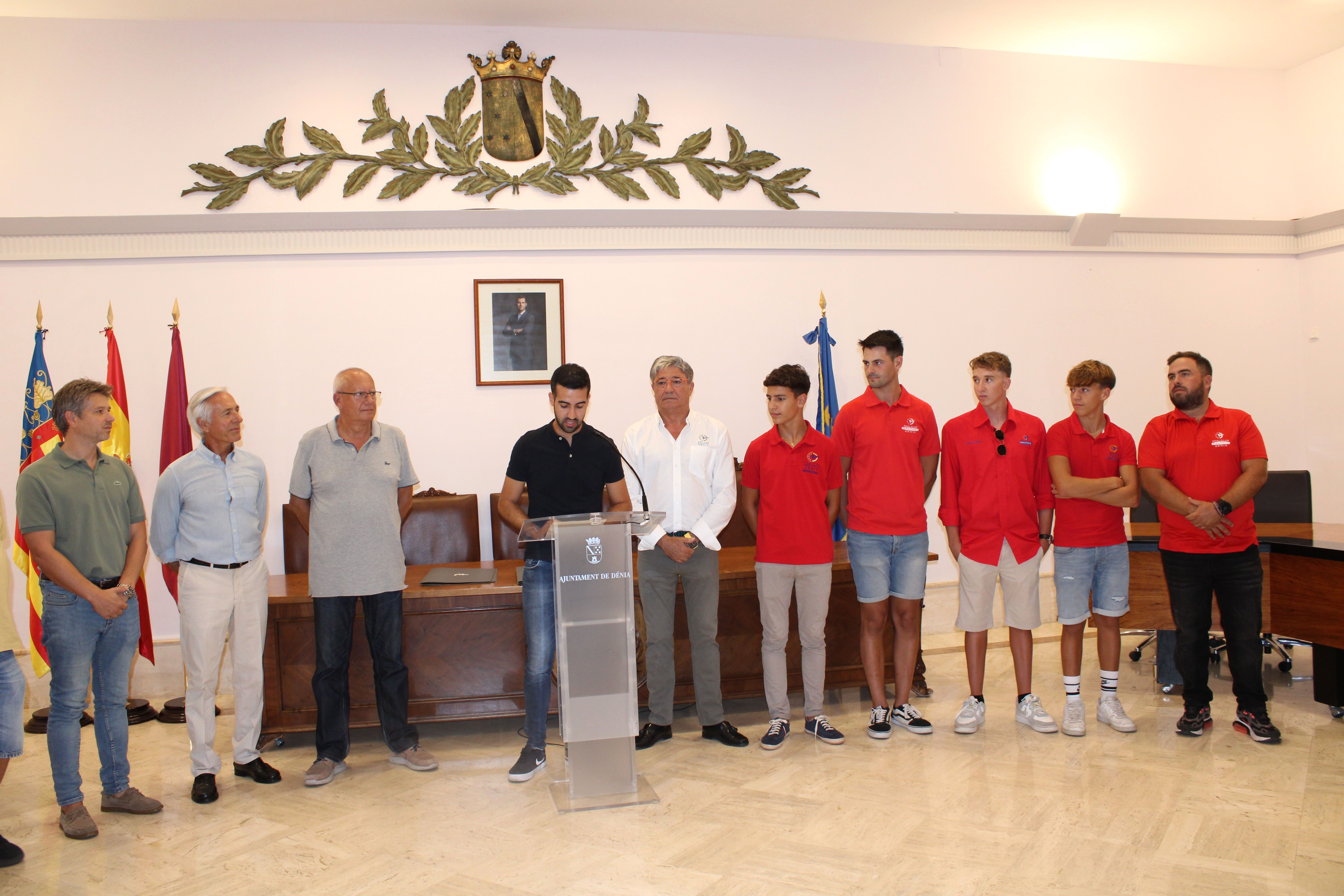 Recepció als palistes del Reial Club Nàutic de Dénia amb pòdium al Campionat d’Espanya de ca...
