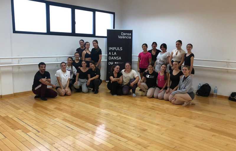 El programa ‘Impuls a la Dansa’ expande el conocimiento y reconocimiento de la danza en Dénia