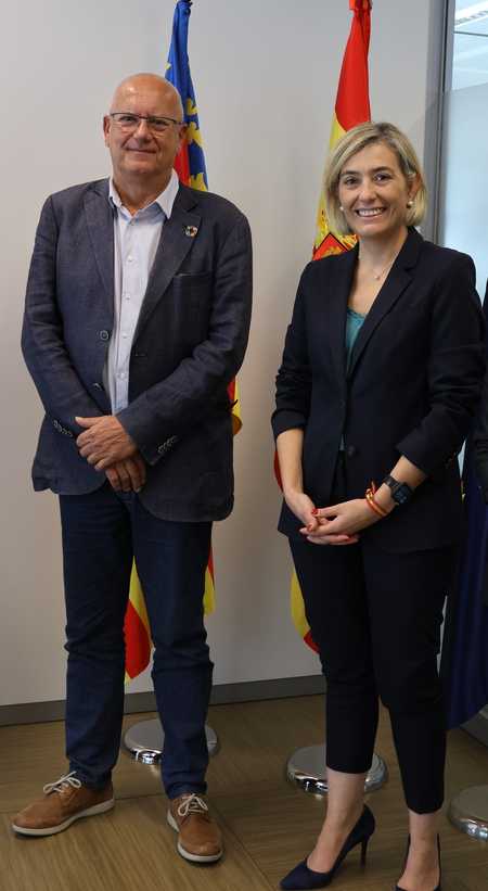 Reunió amb la consellera Elisa Núñez per a abordar els projectes i necessitats del partit ju...