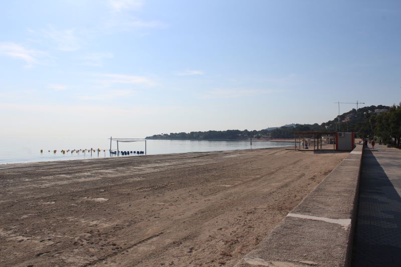 El Ajuntament de Dénia prorroga el servicio de socorrismo de playas con Eulen por un año