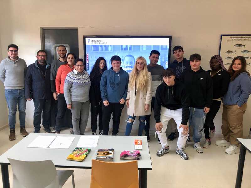 Prevenció d’Addiccions imparteix la formació del programa Servei Responsable a l’alumnat d’h...