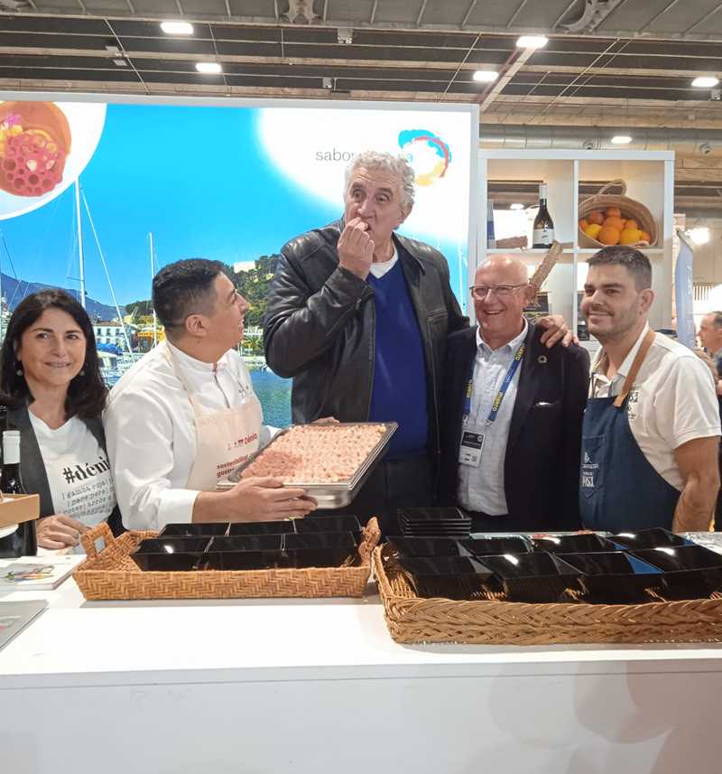 L'exjugador de bàsquet Fernando Romay en la degustació de Dénia