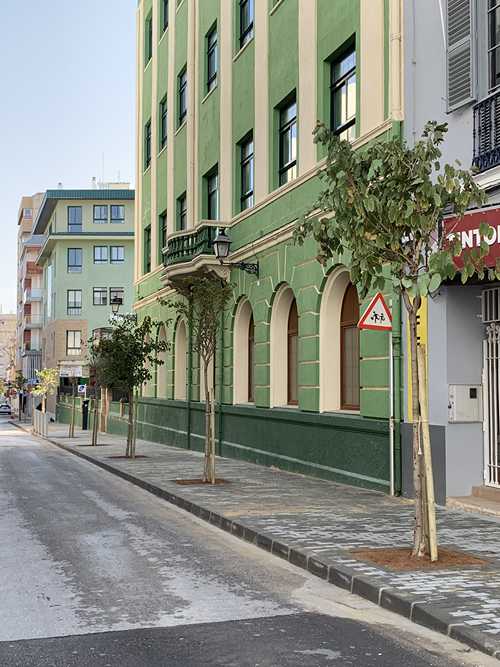  
El Ajuntament de Dénia saca a licitación las obras de renovación de aceras y asfaltado de calles y viales de la ciudad 
