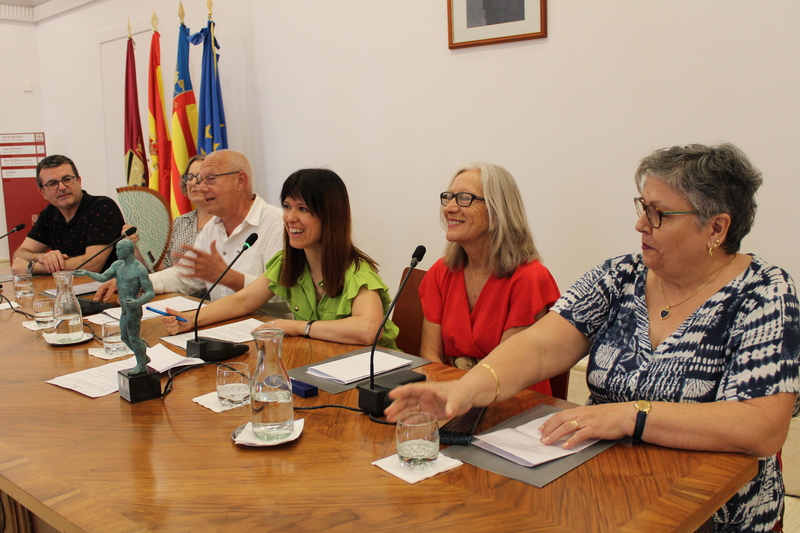 El XXVII Premio Ciutat de Dénia para la formación de personas adultas ensalza el modelo soci...