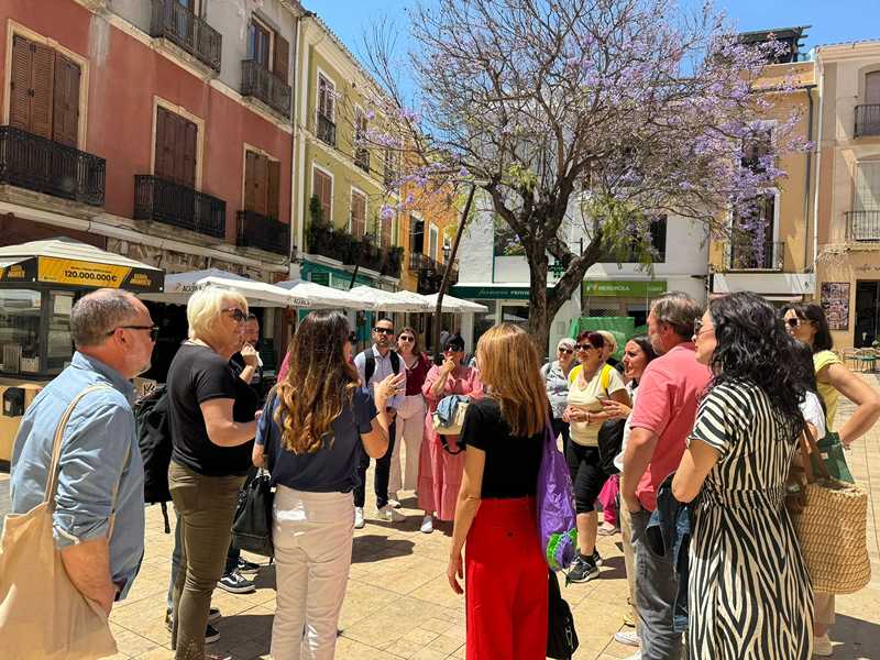  Una delegación de l’Horta Nord visita Dénia para conocer sus estrategias de promoción económica y comercio 