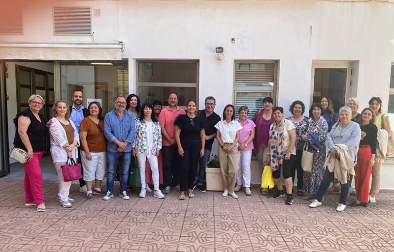 Una delegación de l’Horta Nord visita Dénia para conocer sus estrategias de promoción económ...