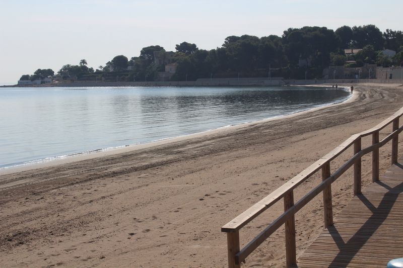 Dénia prepara un dispositivo especial de vigilancia y limpieza de las playas para la Noche d...