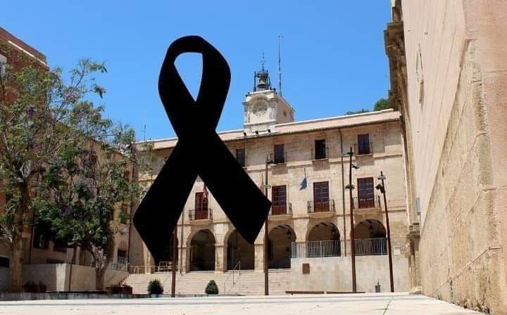 COMUNICAT DE L'AJUNTAMENT DE DÉNIA (ajuda afectats DANA)
