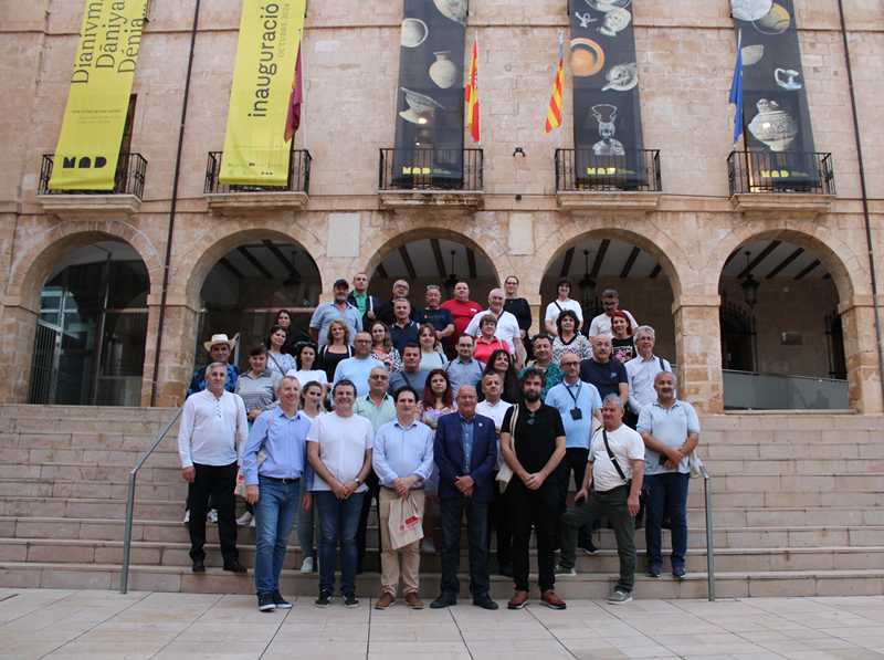 
Autoridades y agentes económicos y sociales de Rumanía visitan varios municipios del GALP ...