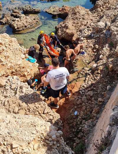 La labor de prevención con los usuarios de las playas de Dénia ayuda a que la temporada de 2...