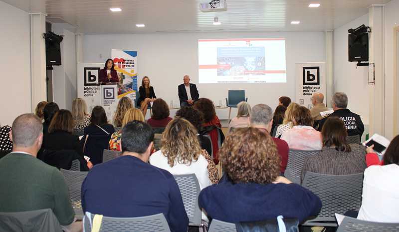 Jornada “Fortaleciendo la respuesta pública. Claves para una comunicación y gestión eficaz e...