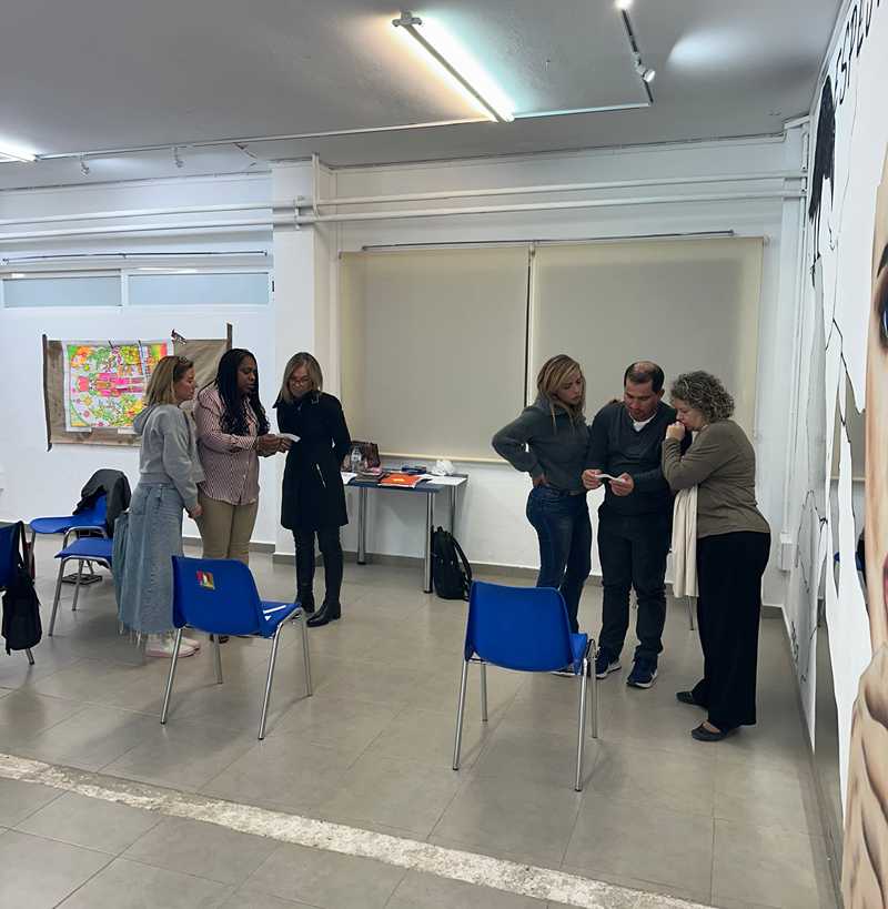 El grup educatiu per a famílies de la UPCCA Dénia facilita recursos i estratègies pràctiques...