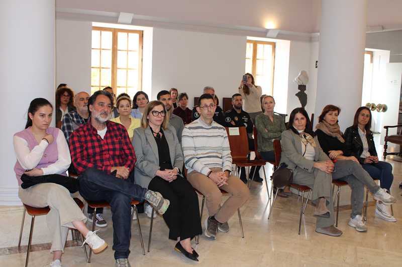 L'Ajuntament de Dénia i empresariat del sector se sumen al projecte per a minimitzar l&#...