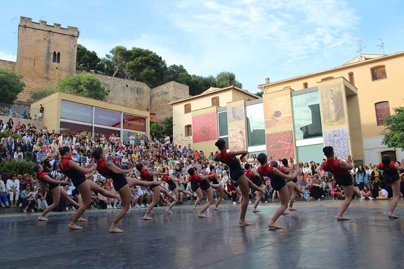 Foto Arriba una nova edició de DAMA, el festival d'arts de carrer, moviment i acció de Dénia