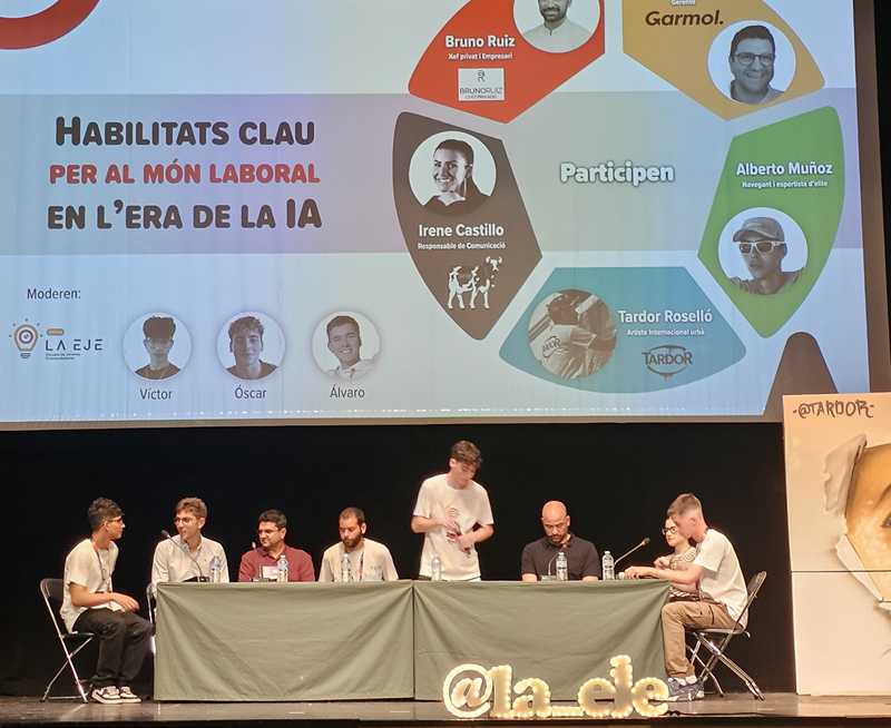 ‘Èxits Compartits’ 2025 inspira a joves de Dénia amb actitud emprenedora i històries de supe...