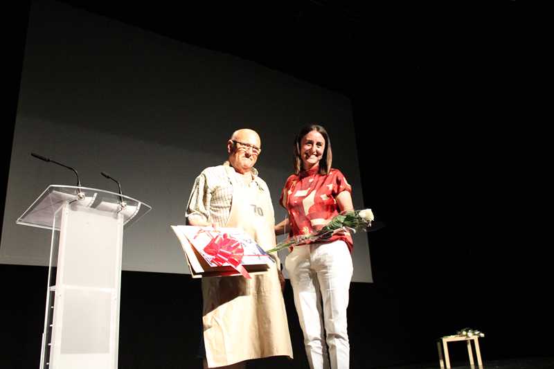 Reconocimiento a Juan Salvador Bordes, Juansa