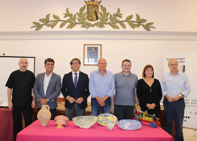  La exposición “Dénia. Arqueología y Museo” lleva al MARQ una selección de más de 600 piezas del patrimonio arqueológico de la ciudad 