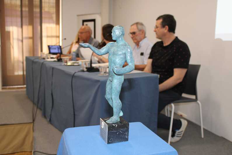  Entrega del Premio de honor Ciudad de Dénia para la formación de personas adultas al centro Alts del Mercat de Llíria 